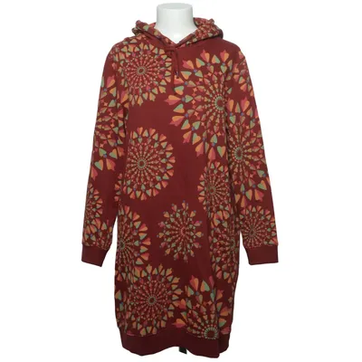 Robe à capuche (Rouge, Multicolore) de John Baner
