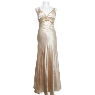 Evening gown (Beige) from Lissa