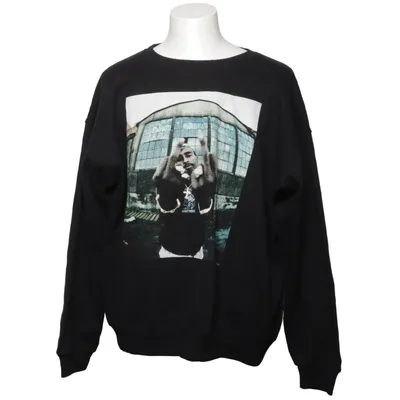 Sweatshirt (Black) from 2Pac