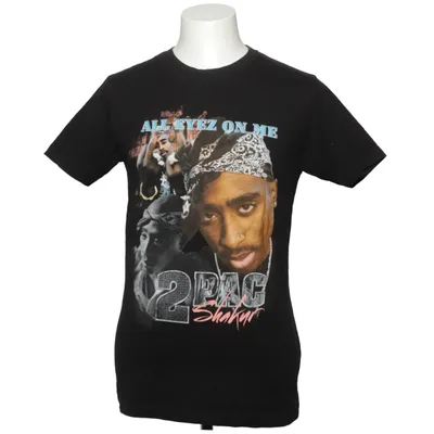 T-shirt (Black) from Mister Tee Cotton