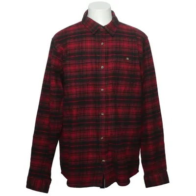 Chemise en flanelle (Forrest Flannel, red flannel shirt, plaid flannel shirt, checkered shirt, lumberjack shirt, classic flannel, forest flannel style, oversized flannel, XXL flannel shirt, men’s flannel shirt, unisex flannel, button up shirt, long sleeve shirt, casual shirt, streetwear flannel, vintage style flannel, grunge outfit, 90s style clothing, y2k fashion, layered outfit essential, fall outfit, winter layering piece, cozy shirt, soft cotton flannel, everyday wear, relaxed fit shirt, skater style, urban fashion, minimalist outfit, outdoor style, hiking shirt, workwear shirt, timeless wardrobe staple, red black plaid, classic pattern, comfy fit, durable fabric, trendy casual wear) de Club Xprs Coton