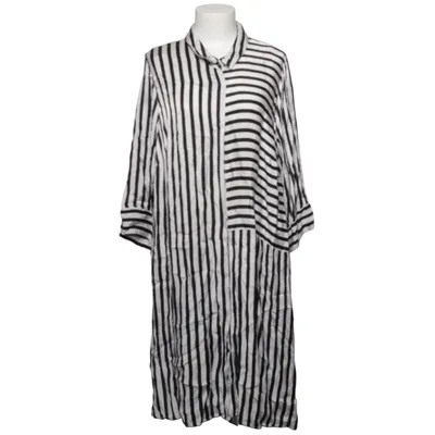 Blusenkleid (Schwarz, Weiß) von Live Unlimited Viskose