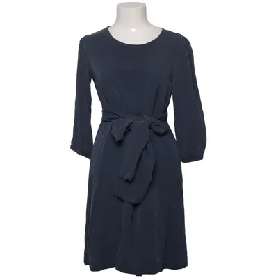 Robe (Bleu) de Greta Stockholm