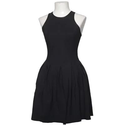 Dress (Black) from Lululemon