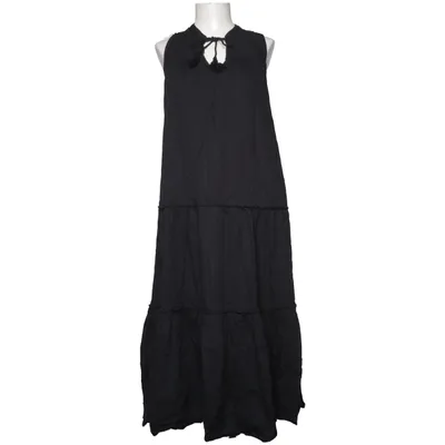 Maxi dress (Black) from Poetry