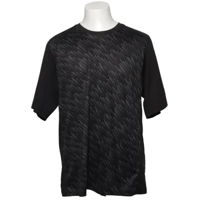 Sports top (Black, Gray) from Stay Fit Polyester