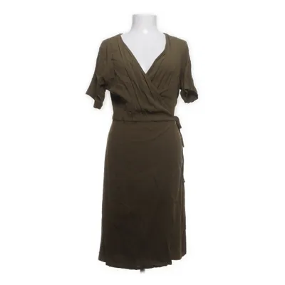 Omlottklänning (Grön) från MbyM Viskos
