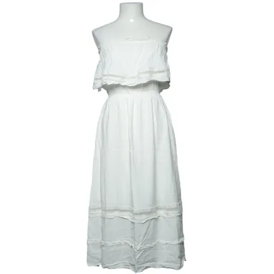 Klänning (DRS 13873) från Parisian Polyester, Viskos