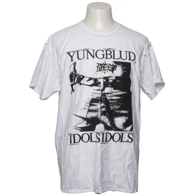 T-shirt (Vit) från YungbLud