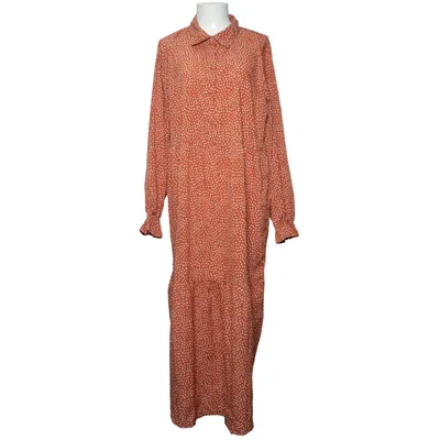 Maxi dress (Brown, White) from New Look Polyester