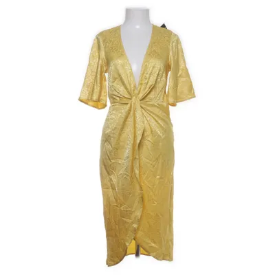 Kjole (TWISTED JACQUARD DRESS) fra NLY Elastan, Polyester
