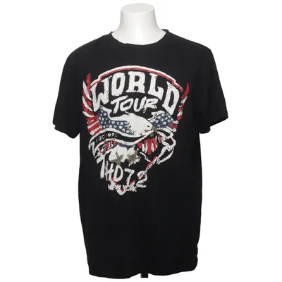 T-shirt (Svart) från Fabilion