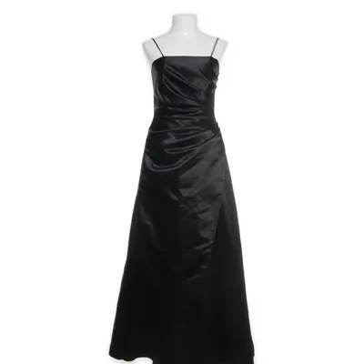 Evening gown (Black) from Night scene