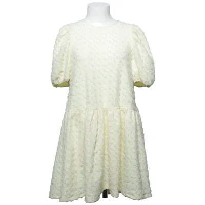 Robe (Beige) de Reserved Polyester