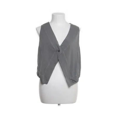 Vest (Gray) from Ischiko