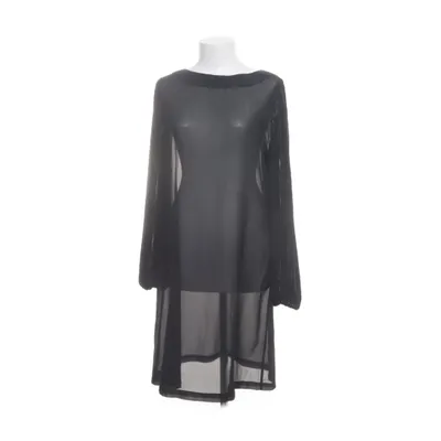 Klänning (Svart) från Plain Vanilla