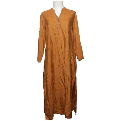Långklänning (SLIM FIT) från Fabindia Silke, Viskos
