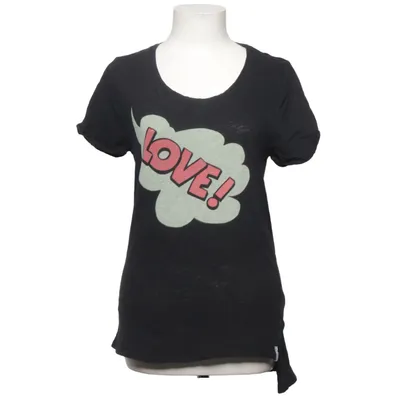 T-shirt (So Much Love) from 81 Hours Cotton