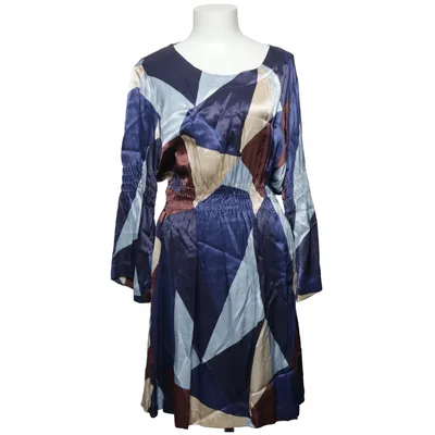 Kjole (Fabiana Short Smock Dress) fra Suzanne Nilsson Viscose