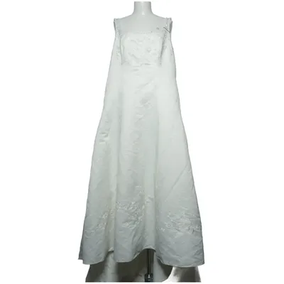 Robe de mariée (Blanc) de Nixa