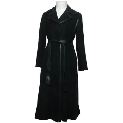 Coat (Black) from H. Andreasson
