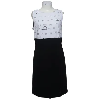 Robe (Noir, Blanc) de Angie