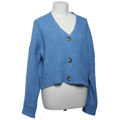 Cardigan (Blue) from Chiquelle