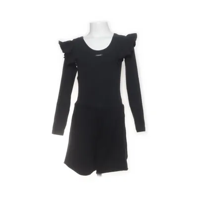 Byxdress (Svart) från Chopar