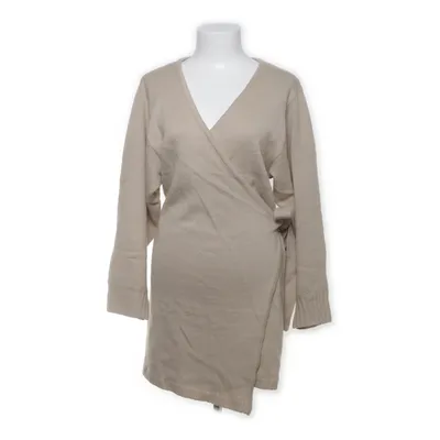 Omlottkofta (Beige) från Pretty Lavish Akryl
