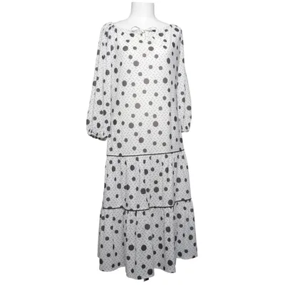 Klänning (Vit, Svart) från Karelia Polyester