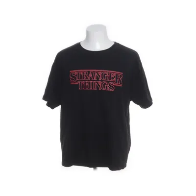 T-shirt (Black, Red) from Stranger Things x Pull & Bear