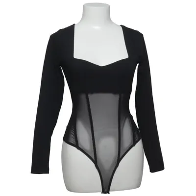 Body (Svart) från ASOS Design