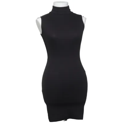 Robe à col roulé (Noir) de Miss Milla