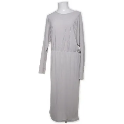 Robe (Gris) de Sheilay