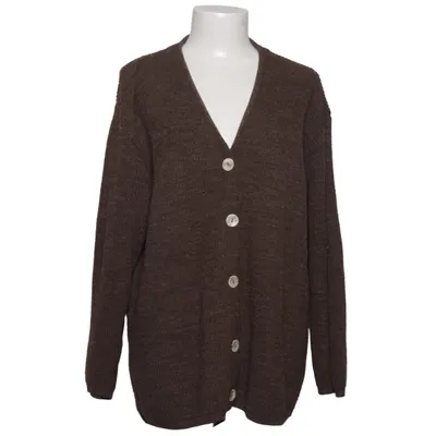 Cardigan (Brown) from Lorsay