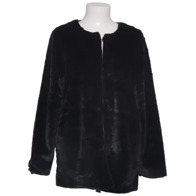 Jacka (Svart) från Lola Liza Polyester
