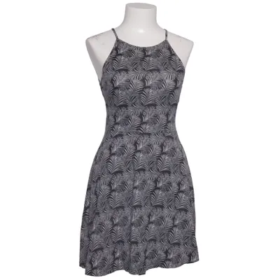 Klänning (Svart, Vit, Flerfärgad) från Forever 21