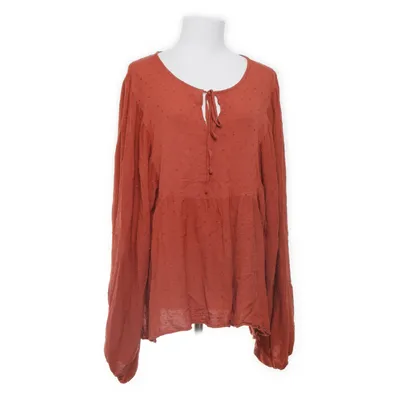 Blouse (Red) from Rusttydustty Viscose