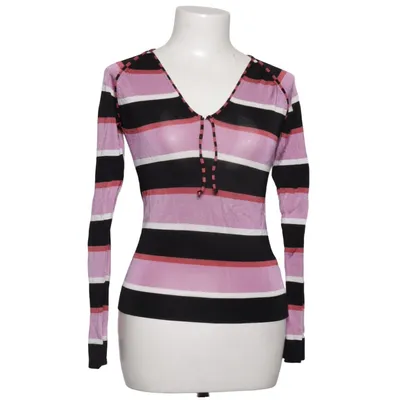 Sweater (Black, Pink, White) from Cacharel