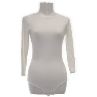 Body (White) from Les Lunes