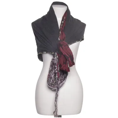 Shawl (Gray, Red, Multicolored) from Plomo o Plata