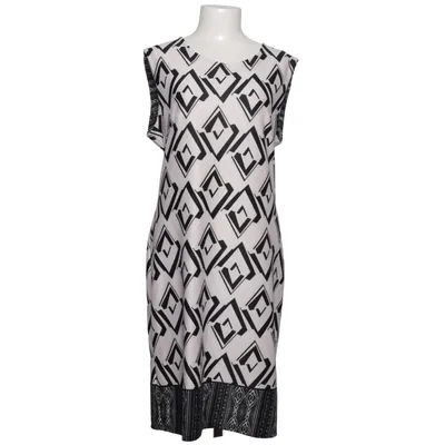 Robe (Blanc, Noir, Rose) de Sophia