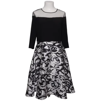 Kjole (Sort, Hvid) fra R&M Richards Elastan, Polyester