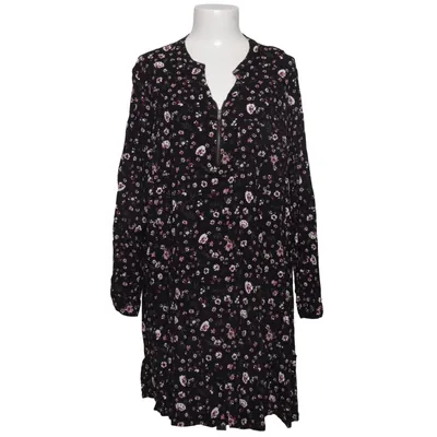 Blouse (Black, Pink, White) from Janina Curved Viscose