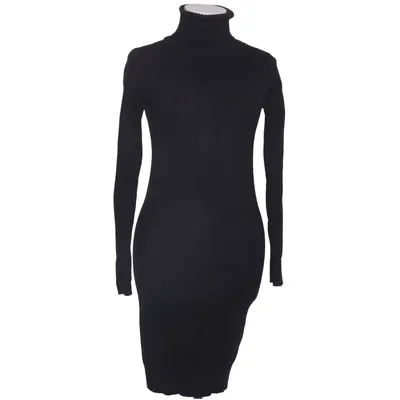 Turtleneck dress (Black) from Abollria