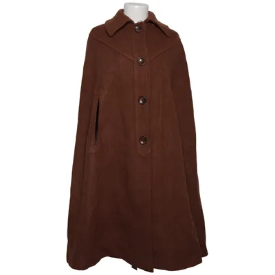 Cape (Brown) from Estelle Wool