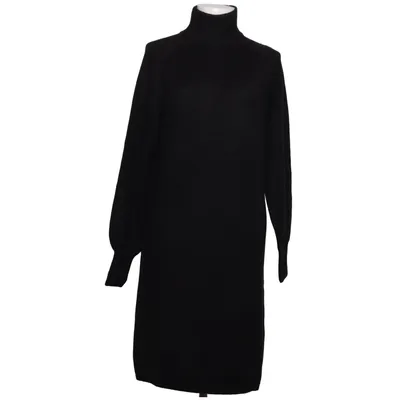Rollkragenkleid (Schwarz) von Les Lunes