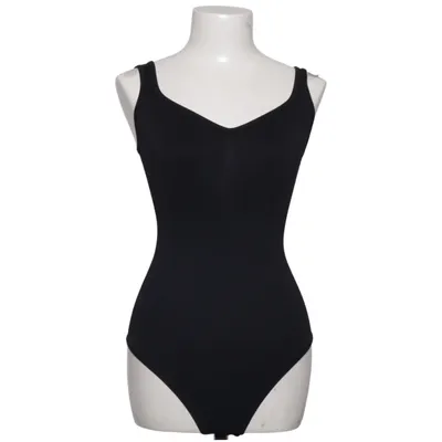 Body (Black) from Oqq