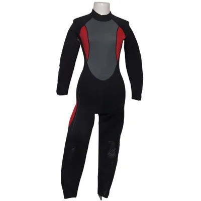 Water sports equipment (Black, Gray, Red) from Noc
