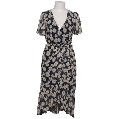 Slå-om-kjole (NKD52482G45) fra Rewind Polyester